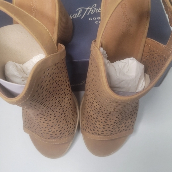 -new in box Heeled Sling Back Cut Out women Boots size 10 - Picture 6 of 11